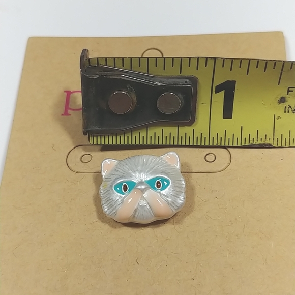Grumpy cat white enamel pin NWT 2/$30 - Picture 5 of 7